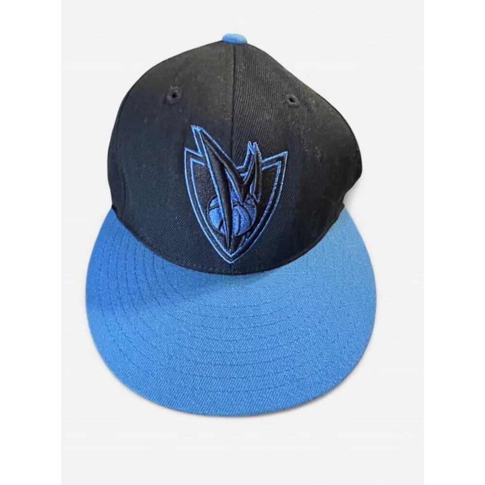 Dallas Mavericks NBA Snapback Hat - Black/Blue - Mitchell & Ness